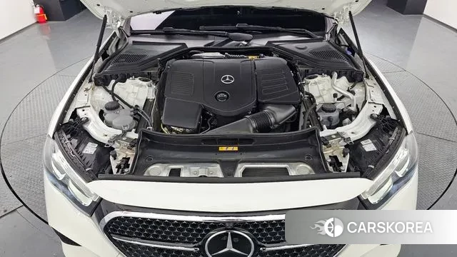 Mercedes-Benz E-Class W214 id 3605701 из Кореи 16