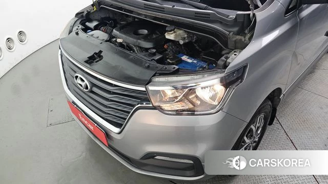 Hyundai The New Grand Starex id 4435889 из Кореи 16