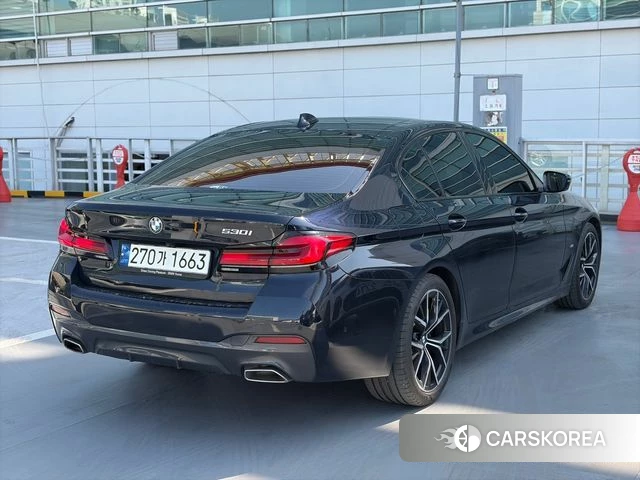 BMW 5 Series (G30) id 3811778 из Кореи 7