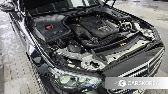 Mercedes-Benz E-Class W213 id 4603767 из Кореи 32