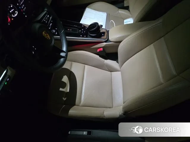 Porsche 911(992) 2021 Черный из Кореи, фото 6