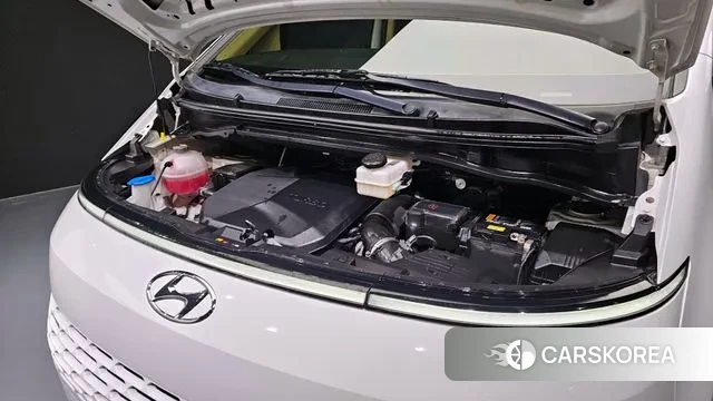 Hyundai Staria id 3448304 из Кореи 16