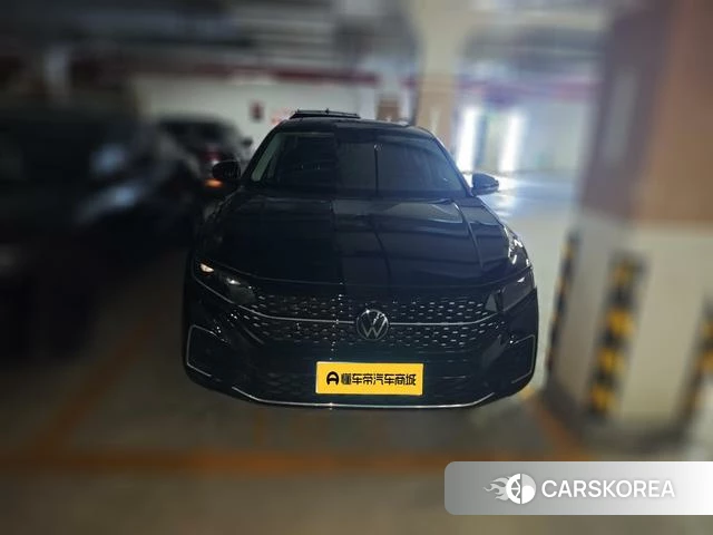 Volkswagen Passat 2023 Черный из Китая, фото 6