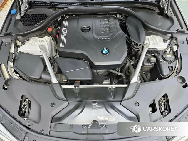 BMW 5 Series (G30) id 3833950 из Кореи 16