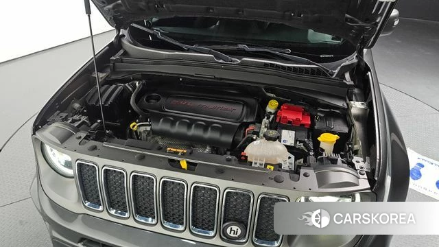 Jeep Renegade id 4203149 из Кореи 16