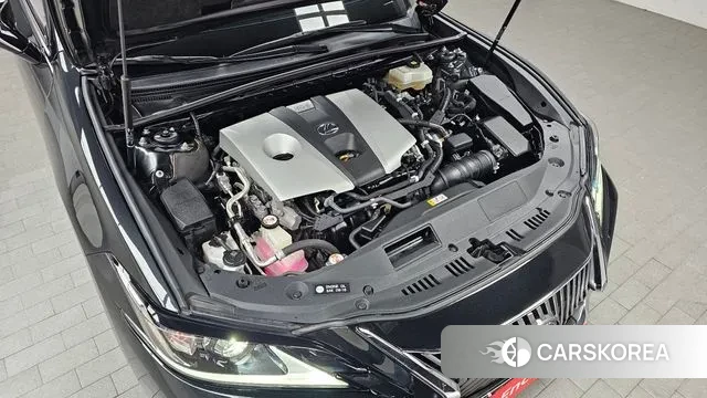 Lexus ES300h 7th generation id 3433749 из Кореи 16