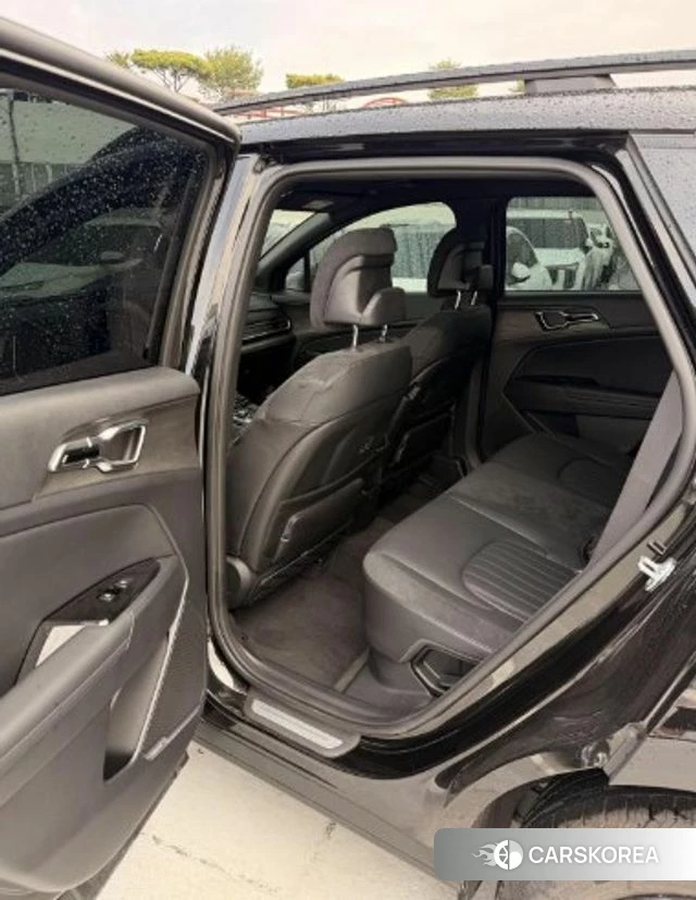 Kia Sportage 5th Generation Hybrid 2024 Черный из Кореи, фото 6