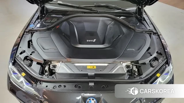 BMW i4 id 3721343 из Кореи 16