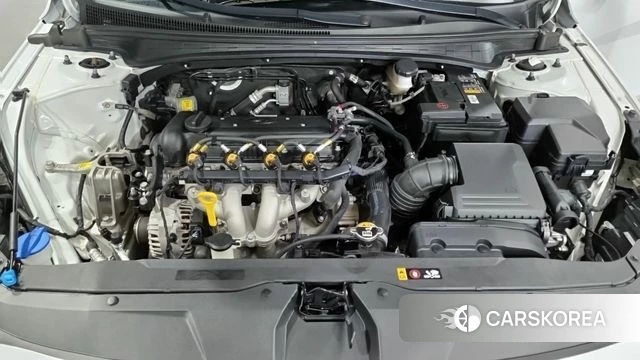 Hyundai Avante (CN7) id 3832941 из Кореи 14