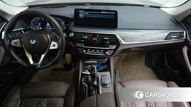 BMW 5 Series (G30) id 4267355 из Кореи 28