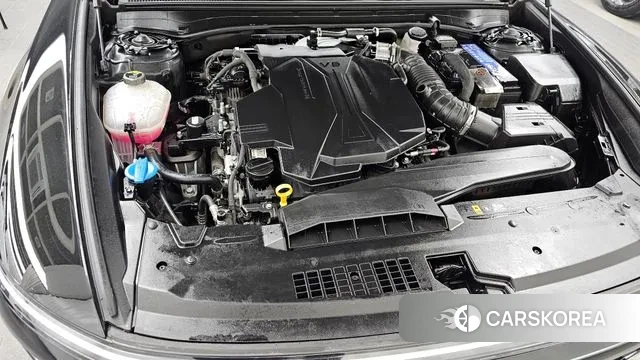 Hyundai Grandeur (GN7) id 3580804 из Кореи 16