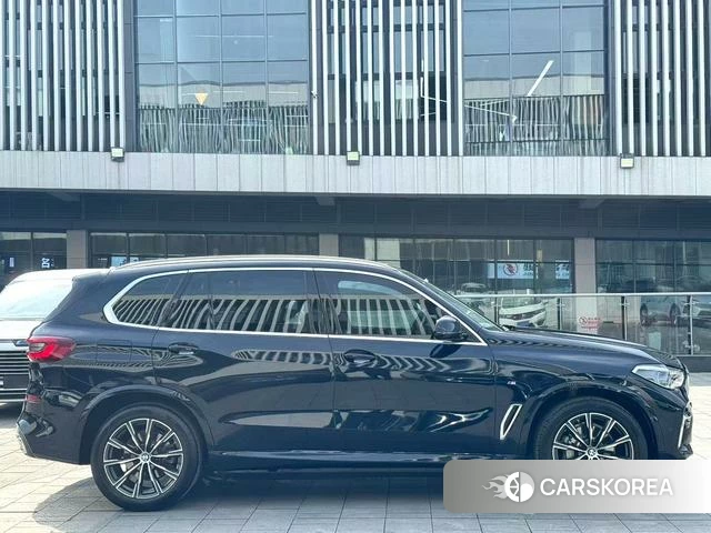 BMW X5 2023 Синий из Китая, фото 6