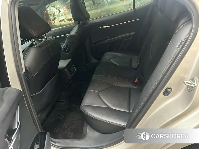 Toyota Camry 2022 Шампань из Китая, фото 6