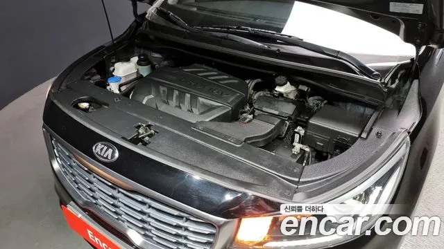 Kia The New Carnival id 2700674 из Кореи 16