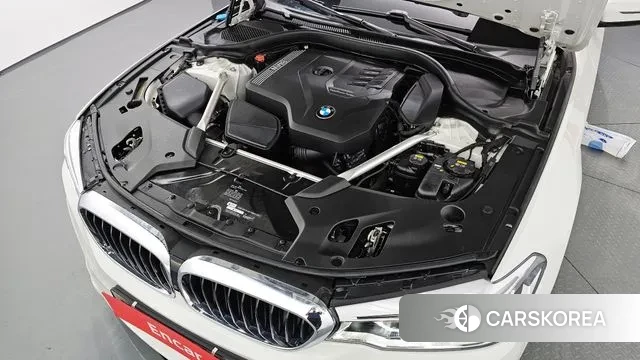 BMW 5 Series (G30) id 3060392 из Кореи 16