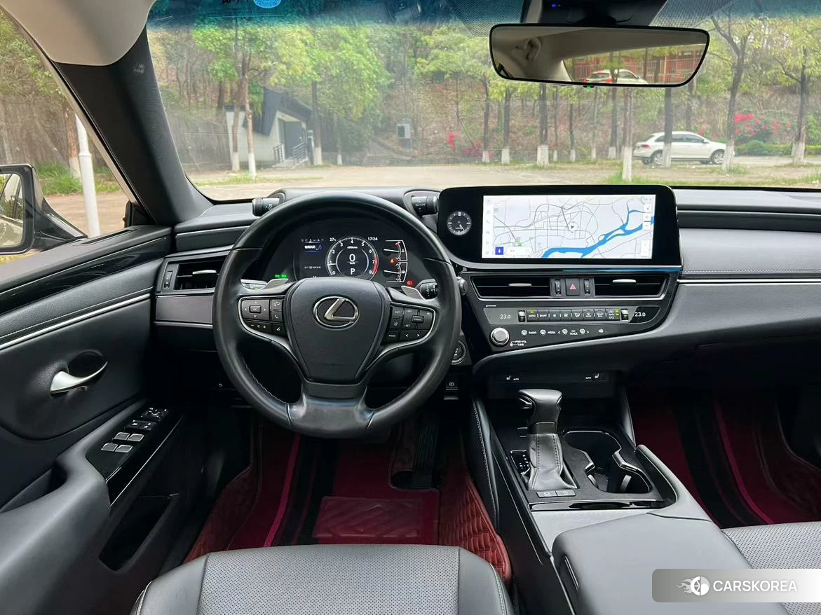 Lexus ES 2022 Серебристо-серый из Китая, фото 6