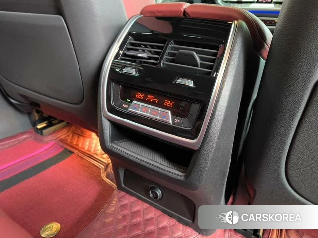 BMW X6 id 4264033 из Китая 35