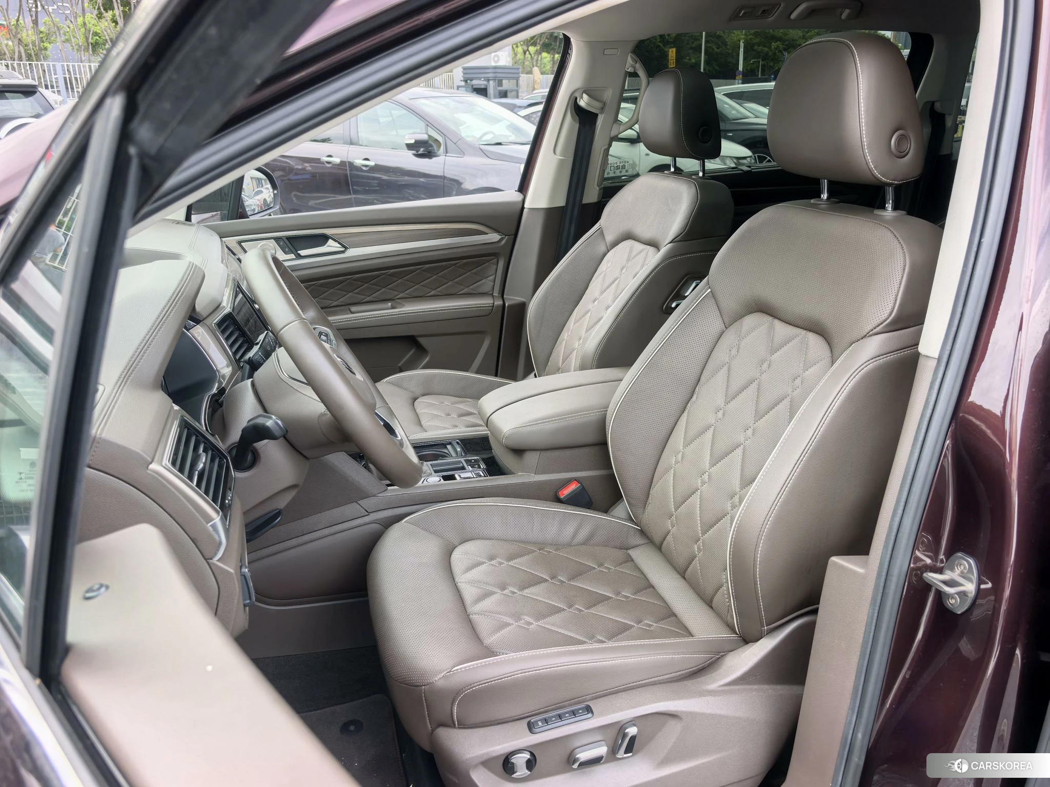 Volkswagen Weiran id 4462050 из Китая 18