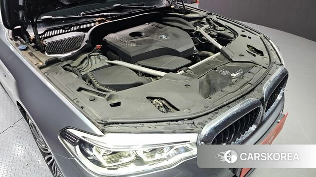 BMW 5 Series (G30) id 4285992 из Кореи 16