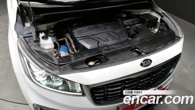 Kia The New Carnival id 2414395 из Кореи 16