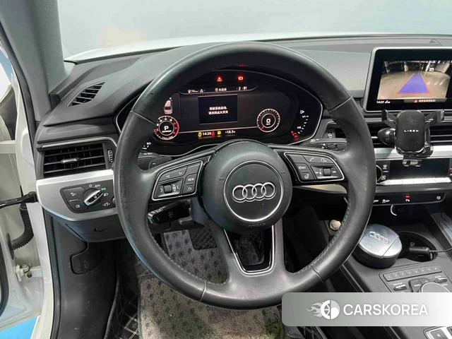 Audi A4L id 3902164 из Китая 13