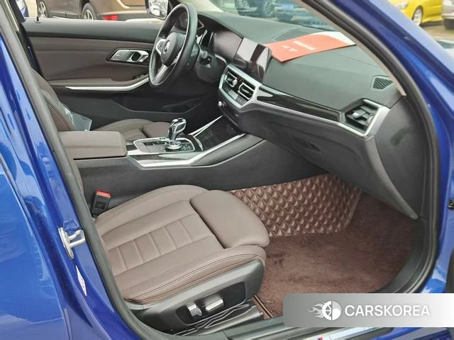 BMW 3 series 2021 Синий из Китая, фото 6