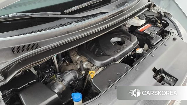 Hyundai The New Grand Starex id 4318010 из Кореи 29