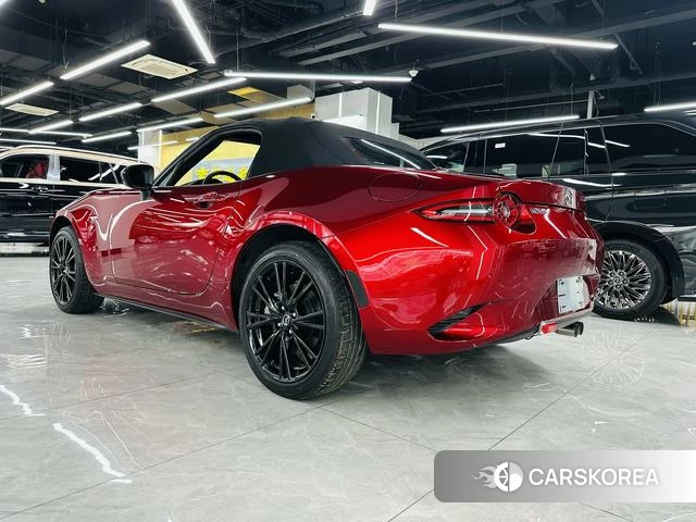 Mazda MX-5 2025 Красный из Китая, фото 6