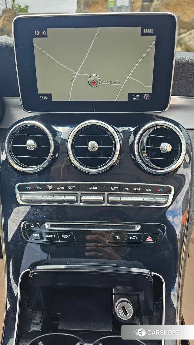 Mercedes-Benz C-Class W205 2018 Белый из Кореи, фото 6