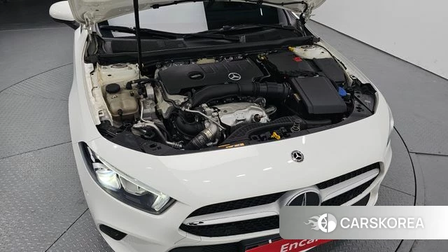 Mercedes-Benz A-Class W177 id 3852653 из Кореи 16