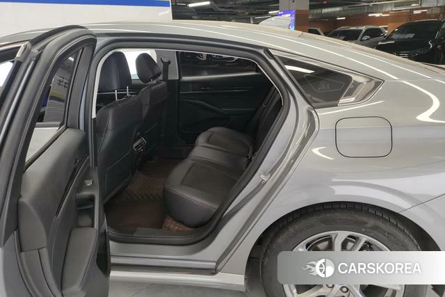 Ford Mondeo id 4216903 из Китая 13