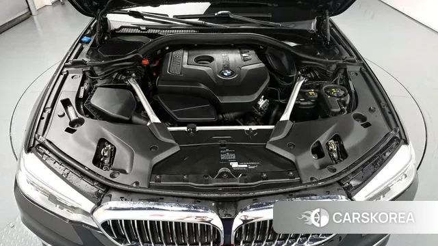 BMW 5 Series (G30) id 3166467 из Кореи 16