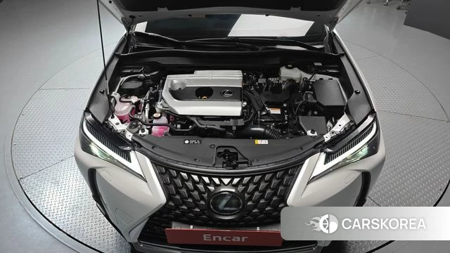 Lexus UX250h id 3786768 из Кореи 16