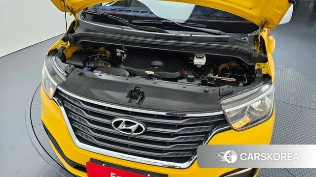 Hyundai The New Grand Starex id 3845436 из Кореи 16