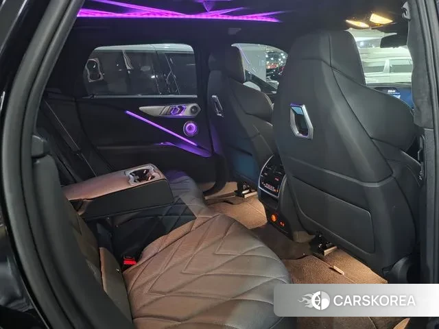 BMW XM (G09) id 2993034 из Кореи 9