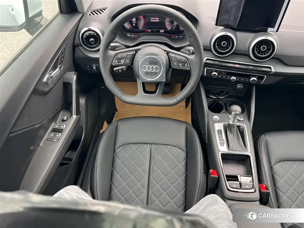 Audi Q2L id 4515521 из Китая 7