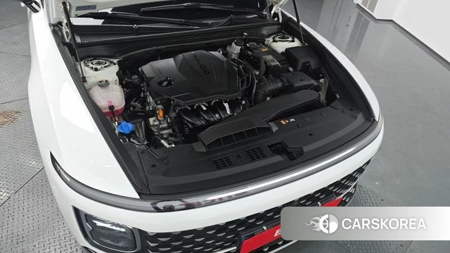 Hyundai Grandeur (GN7) id 3940695 из Кореи 16