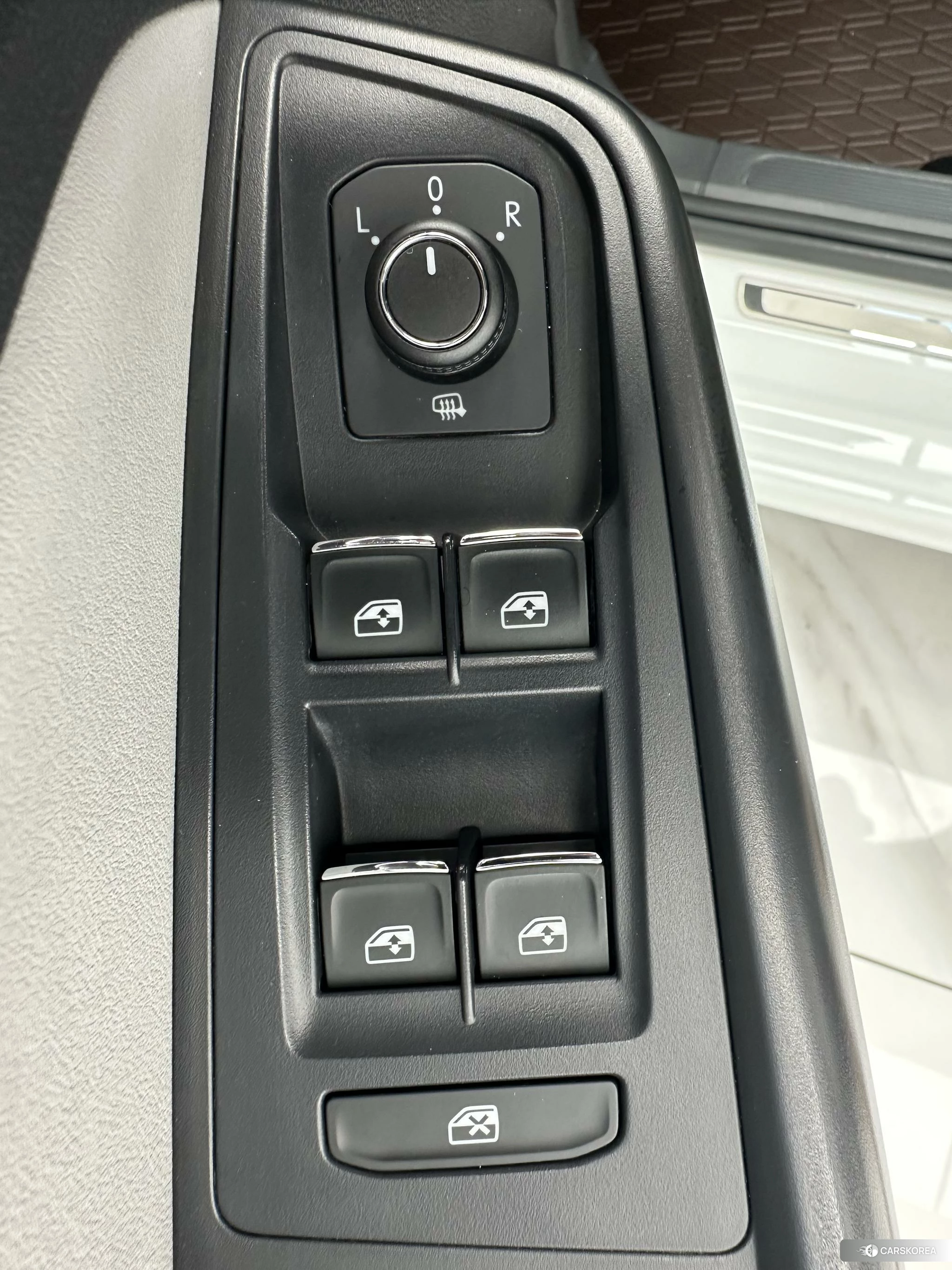 Volkswagen Bora id 4486293 из Китая 14