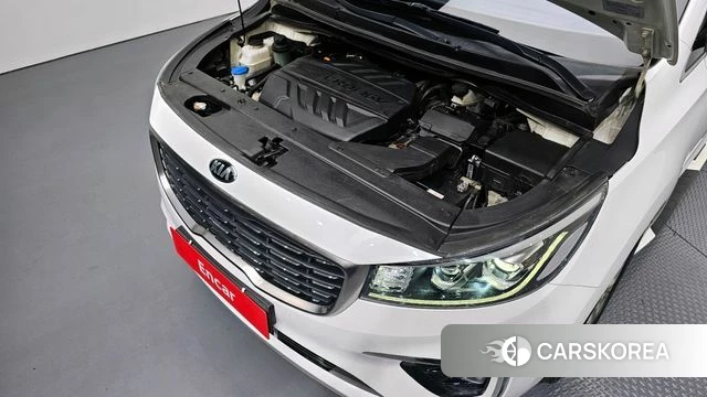 Kia The New Carnival id 4245975 из Кореи 33