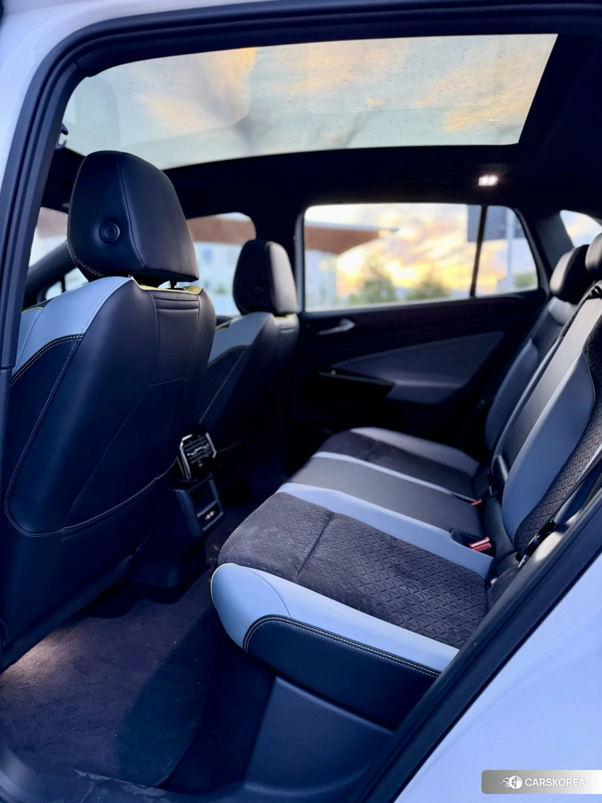 Volkswagen ID.4 X 2021 Белый из Китая, фото 6