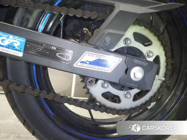 Kawasaki NINJA 250 ABS id 3947108 из Японии 30