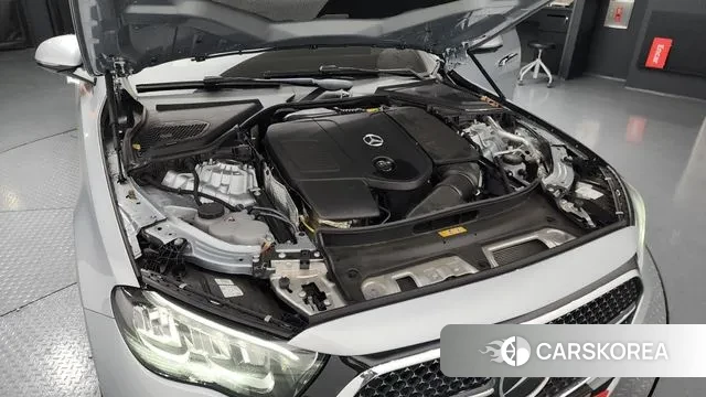 Mercedes-Benz E-Class W214 id 3610142 из Кореи 16