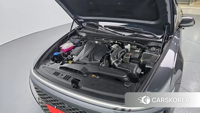 Hyundai Grandeur (GN7) id 3053268 из Кореи 16