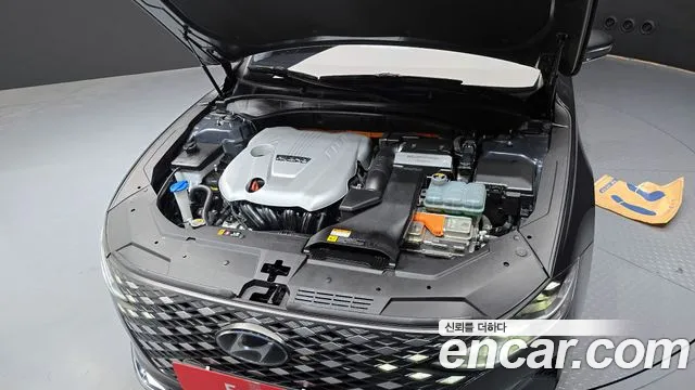 Hyundai The New Grandeur IG Hybrid id 2478119 из Кореи 16