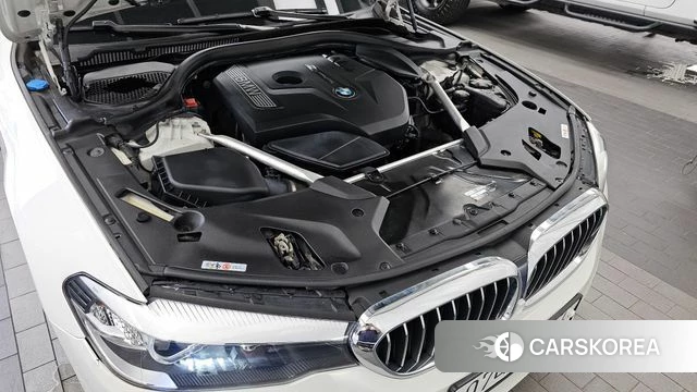 BMW 5 Series (G30) id 4689385 из Кореи 16