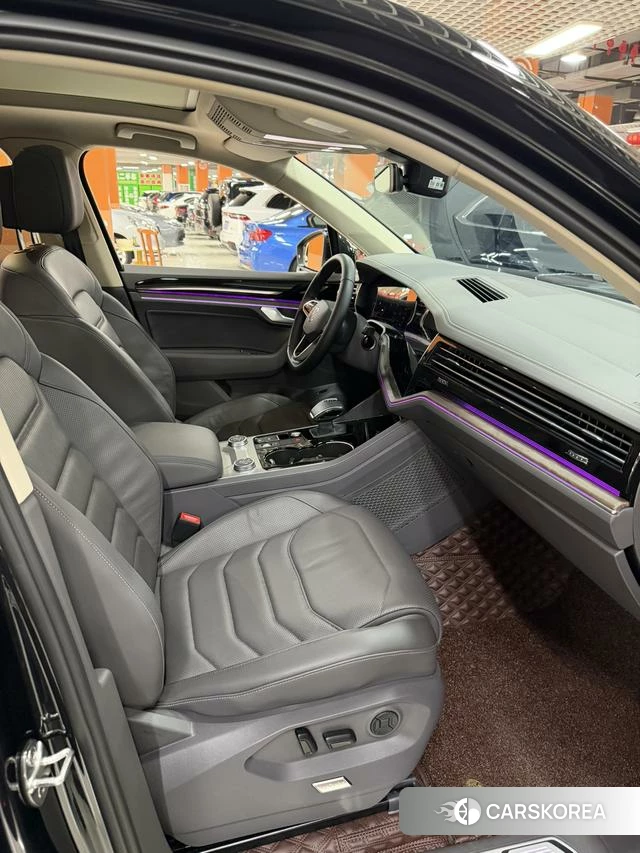 Volkswagen Touareg id 4387243 из Китая 10