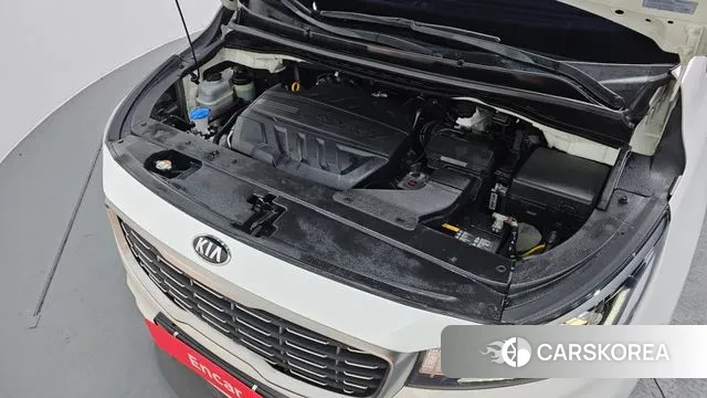 Kia The New Carnival id 3682553 из Кореи 16