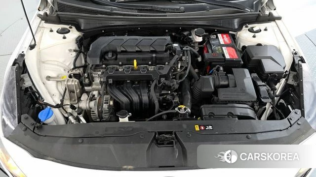 Hyundai Avante (CN7) id 4231418 из Кореи 16