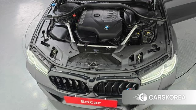 BMW 5 Series (G30) id 3839067 из Кореи 16