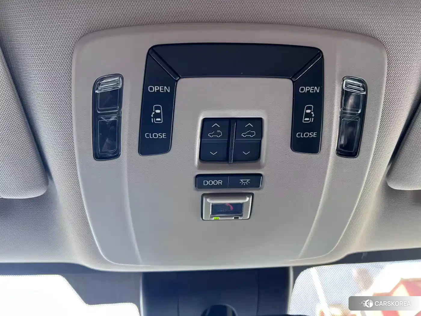 Toyota Sienna id 4583796 из Китая 15